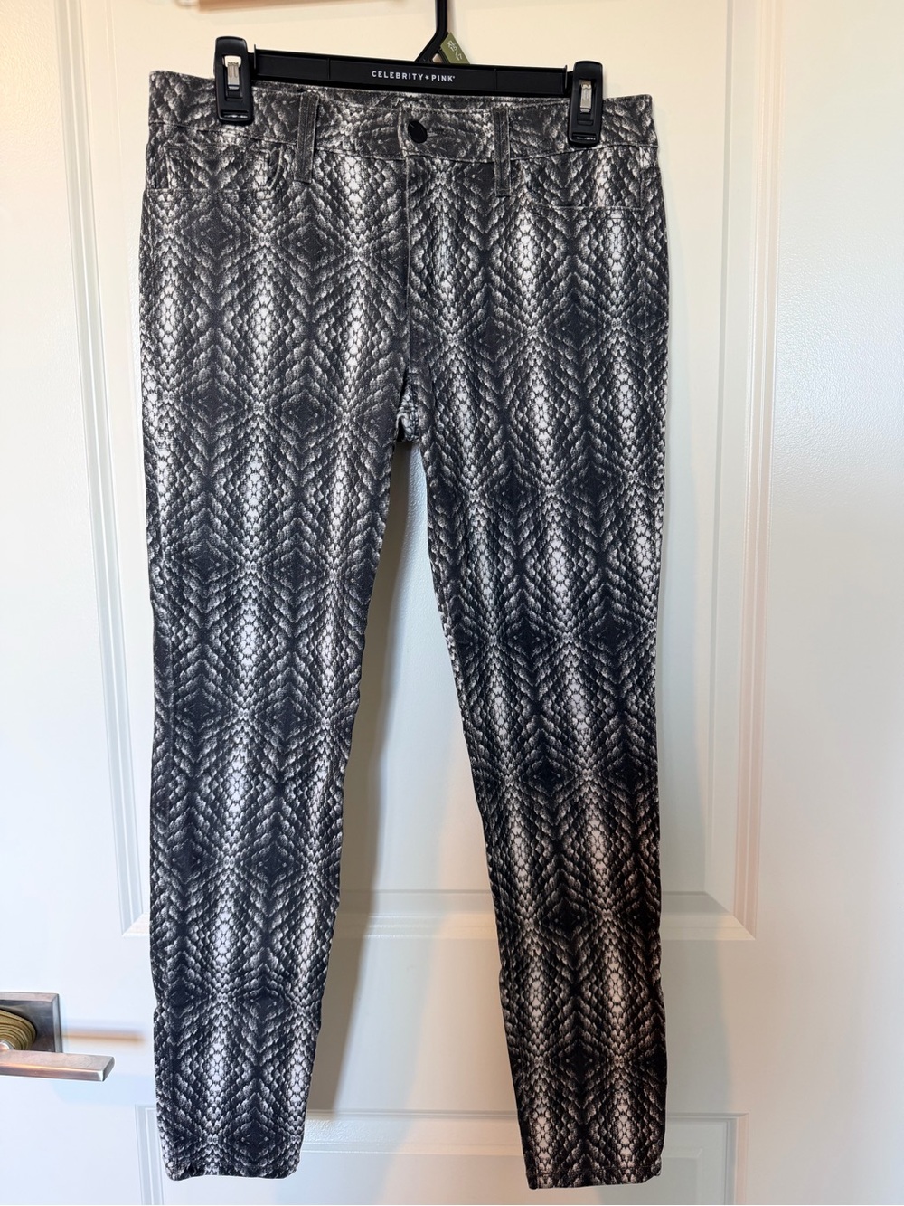 Joe's Jeans Snake Print Skinny Ankle Pants Sz 28 NWOT